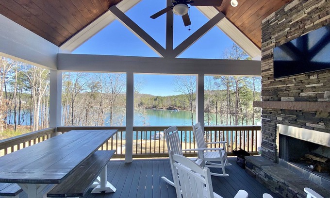 Six Mile Casa | Amazing Mid Lake Keowee Location and Cove.