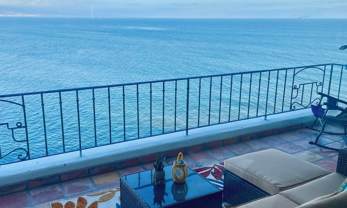 Playas de Rosarito Condominio | DIRECT OCEANFRONT 2,080ft Luxury Club Marena Condo Rosarito -Private Surf Beach!