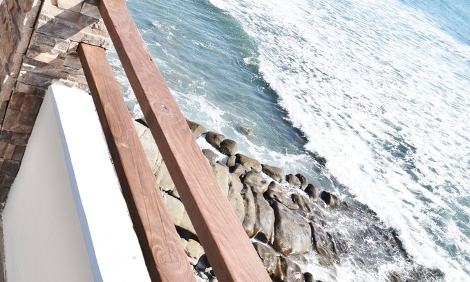 Ensenada Casa | Increíble casa frente al mar Eco-Cove!