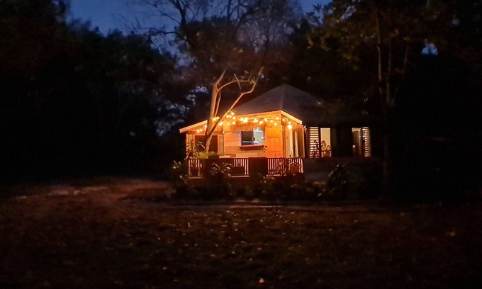 West End Cabina | Amazing Ocean View 2Br Cabin in Negril