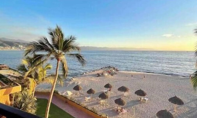 Puerto Vallarta Apartamento | Increíble Departamento frente a playa en Los Tules