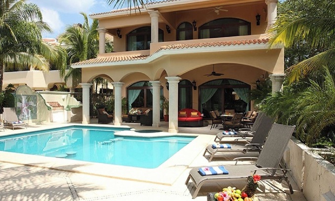 Puerto Aventuras Villa | Increíble villa espaciosa, 6 habitaciones, 6 baños, piscina privada con patio encantador