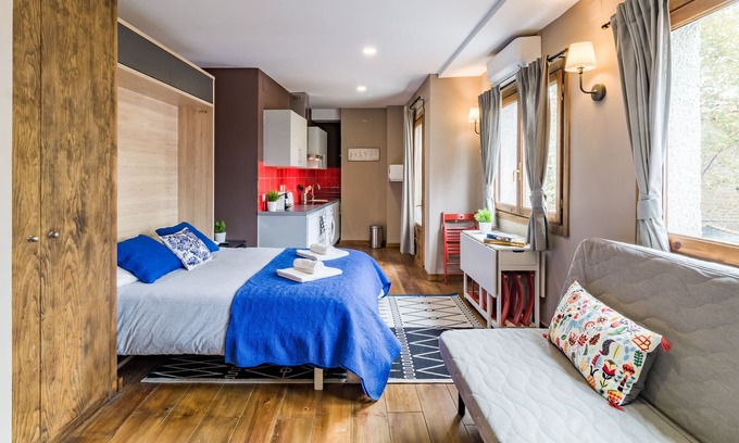 Navacerrada Apartamento | Espectacular estudio con A/C (frio y calor) e internet localizado en el centro de Navacerrada!