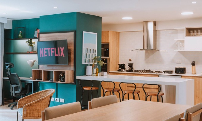 Laureles - Estadio Apartamento | Amazing!TOP FLOOR!1,162ft Apt. 24/7 Front Desk-503