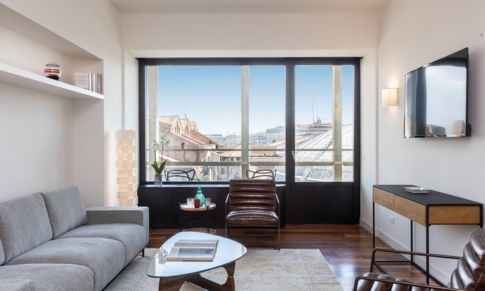 Rione XVIII Castro Pretorio Apartamento | Amazing Via Parigi 2 with Balcony