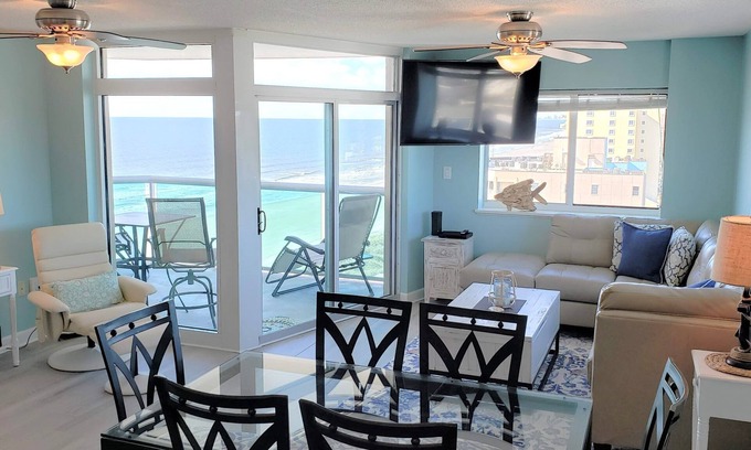 North Myrtle Beach Condominio | AMAZING VIEWS-Cherry Grove Oceanfront, Partial Weeks Avail! Pools & Lazy River