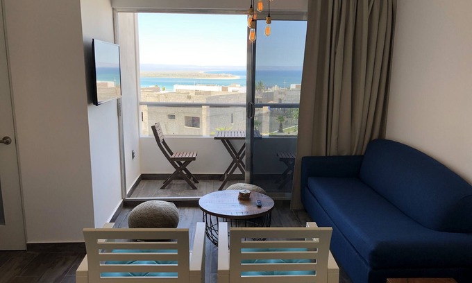 La Paz Condominio | Vistas increíbles, condominio moderno NUEVO 1BR, Netflix, Prime, Wifi, los mejores utensilios de cocina / applianc