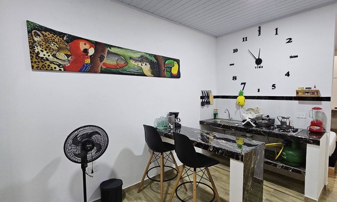 Leticia Apartamento | Amazon Minimalist