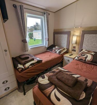 New Forest District Complejo | Ambleside SHOREFIELD Holiday Park in Quiet cul de sac ENTERTAINMENT AND LEISURE PASSES INCLUDED