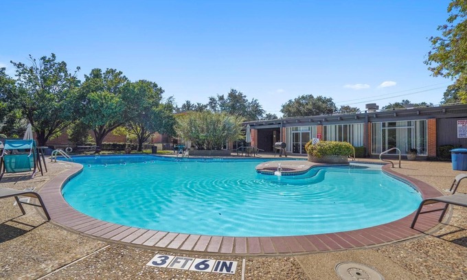 North Arlington Condominio | Amegee Luxury Condo