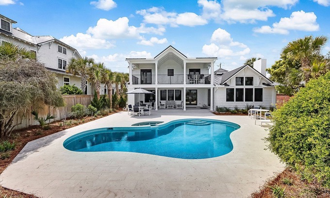 Fernandina Beach Casa | Amelia Island 4 Bedroom Home with Private Pool