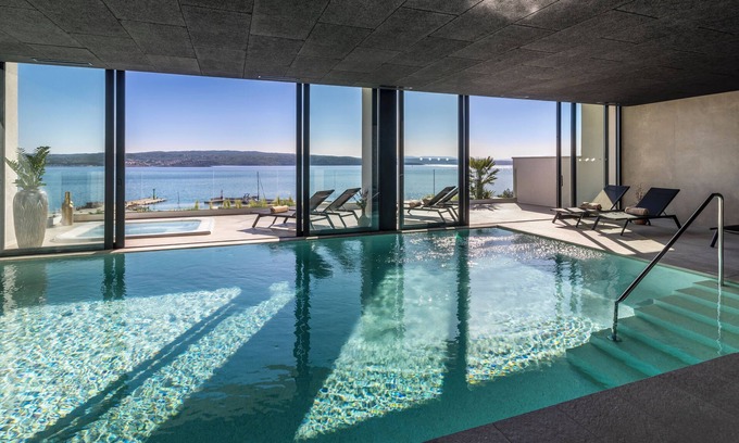Crikvenica Hotel | Aminess Younique Narrivi Hotel