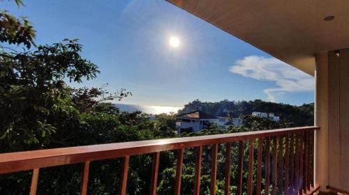 Balabag Apartamento | Amor 2 BR Loft with Jacuzzi