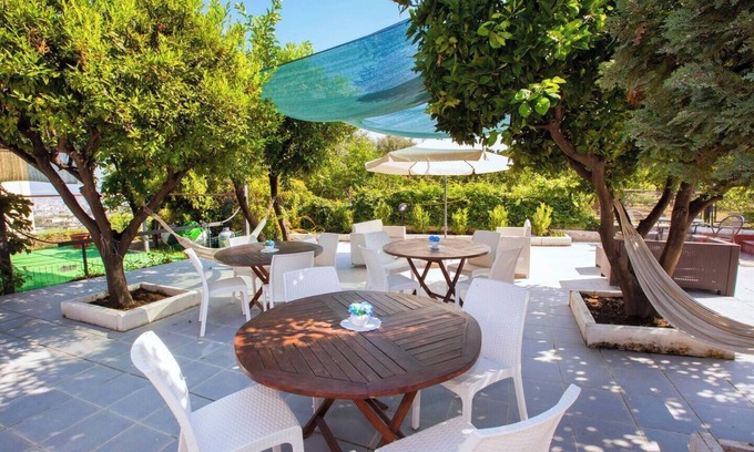 Castellammare di Stabia Villa | AMORE RENTALS - Villa Panorama with Private Swimming Pool, Garden and Parking