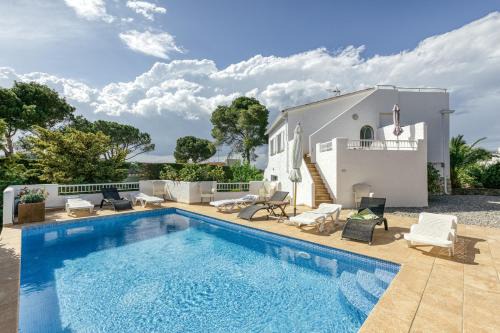 L'Escala Casa | Amparo