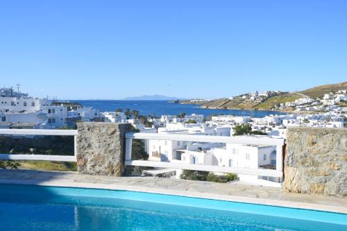 Ornos Hotel | Amperian Mykonos Suites & Villas