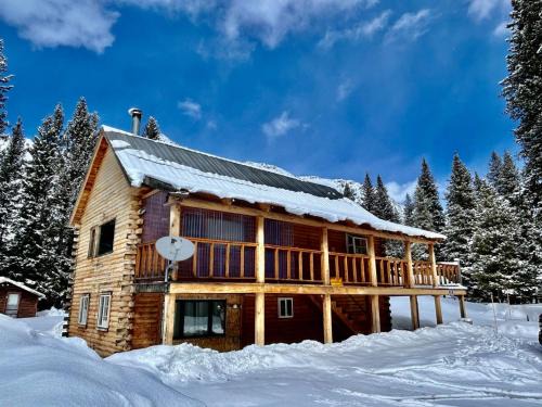 Silver Gate Casa | Amphitheater Mountain Cabin