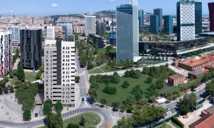 El Port Apartamento | Amplio Y Comodo Apto. Barcelona/hospitalet Llobregat, 9 Personas