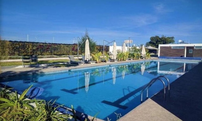 Aguascalientes Casa | Amplia Casa Moderna c/Piscina y Lindos Jardines