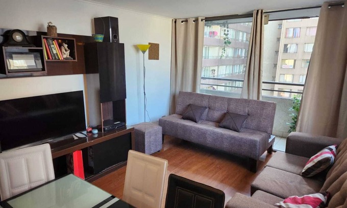 Downtown Santiago Apartamento | Amplio departamento en Santiago Centro. A 1 cuadra del metro.