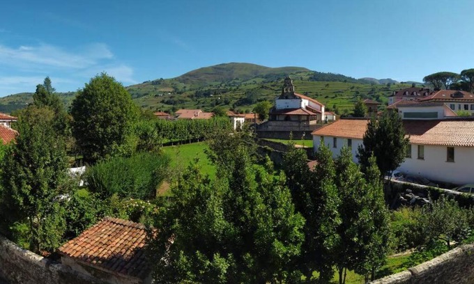 Selaya Apartamento | Amplio y céntrico piso con buenas vistas en Selaya