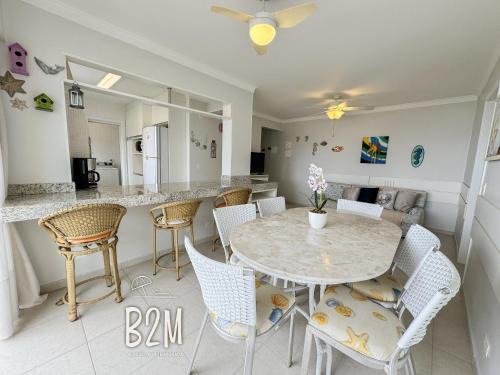 Picarras Apartamento | Amplo apartamento no coração da Cidade, quadra mar