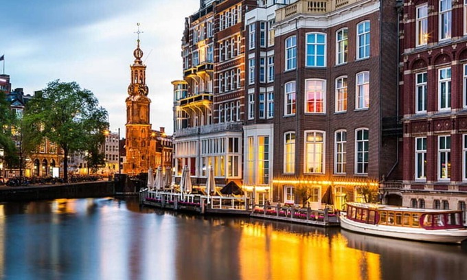 De Weteringschans Apartamento | Amsterdam Central Luxury with Canal views
