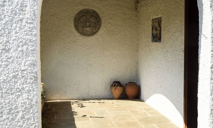Nea Makri Villa | An art collector's family-friendly retreat Villa with Garden and Jacuzzi