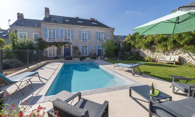 Le Lude Cama Y Desayuno | An elegant, comfortable guest house in the Pays de la Loire region, France