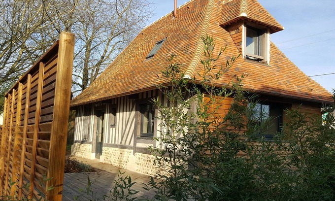 Coudray-Rabut Cabaña | UNA CASA INDEPENDIENTE PARA 4 PERSONAS EN PONT L'EVEQUE, ENTRE HONFLEUR Y DEAUVILLE