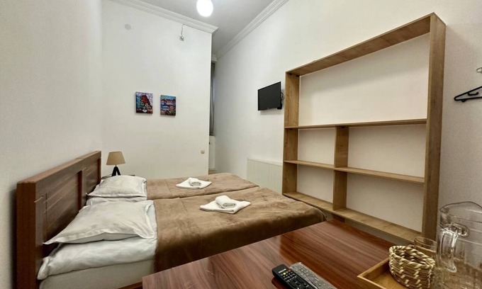 Tbilisi Apartamento | An inspiring apartment hotel with an artistic aesthetic