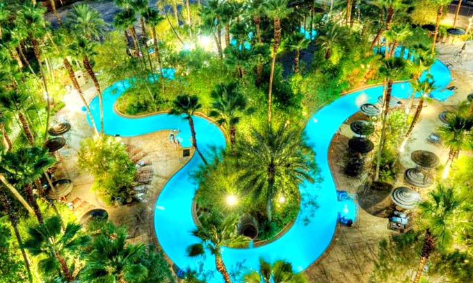 Las Vegas Condominio | An Island-Inspired Oasis