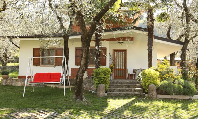 Campagnola Casa | Un oasis de calma y relajación bajo los olivos del Lago de Garda