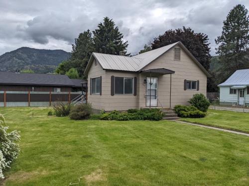 Twisp Casa | An Unexpected Twisp