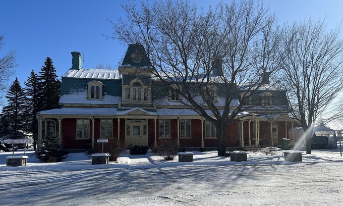 Saint-Zephirin-de-Courval Casa | Ancestral house 12 rooms