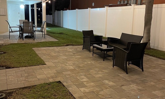Clearwater Beach Apartamento | Anchors UP #1; WALK to Beach/Bars/Dining