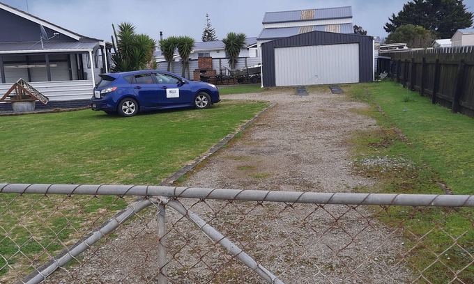 Castlecliff Casa | Anchours Away (The boaties paradise)