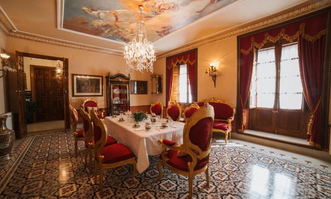 Priego de Cordoba Cama Y Desayuno | Andalusian Palace