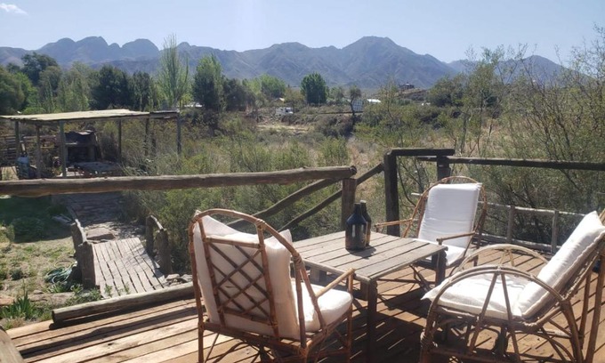Las Compuertas Casa | Andes Sol y río cabañas vacacionales en la montaña mendoza