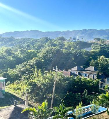 Montego Bay Casa | Andeve's quiet, private room with fully equipped shared space !home away from home
