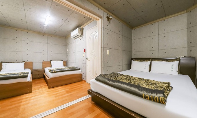 Andong Hotel | Andong Q