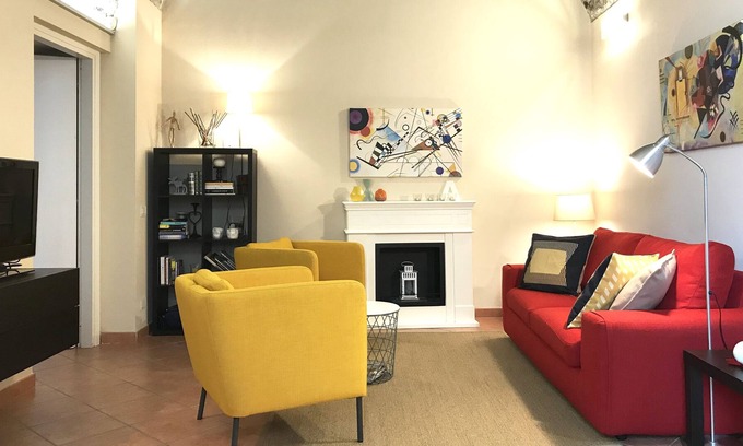 Como Apartamento | La Casa di Andrea, acogedora habitación en un 16o c. villa con jardín y aparcamiento gratuito wifi