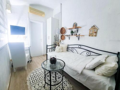 Zvezdara Apartamento | Angelina 03.