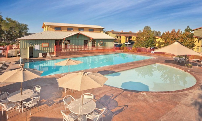 Angels Camp Condominio | Angels Camp Resort | Two 2BR/2BA Suites