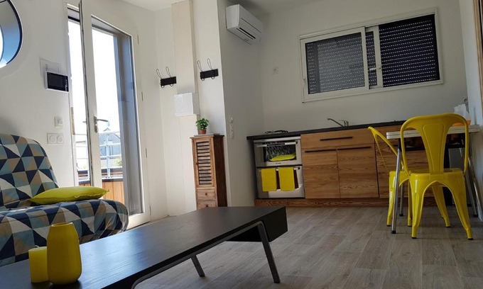 Monplaisir Apartamento | Angers Green Lodge - Yellow Sun Appartement