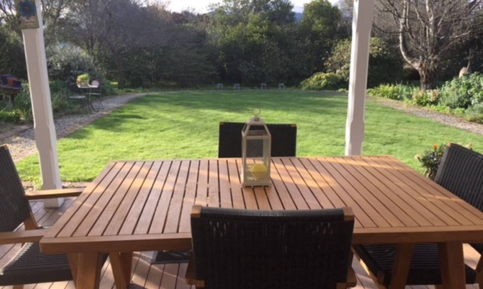 Renwick Casa | Anglesea House Inn