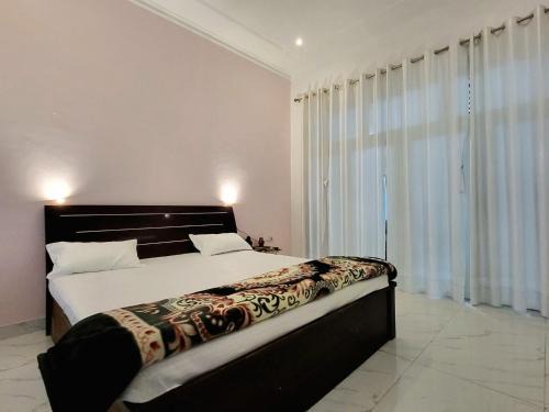 Faizabad Apartamento | Anjani Homestay I Entire 2BHK Apartment