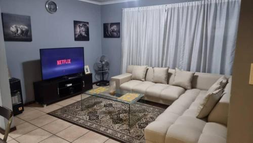 Weltevredenpark Apartamento | Ankazimia House at Reedsview