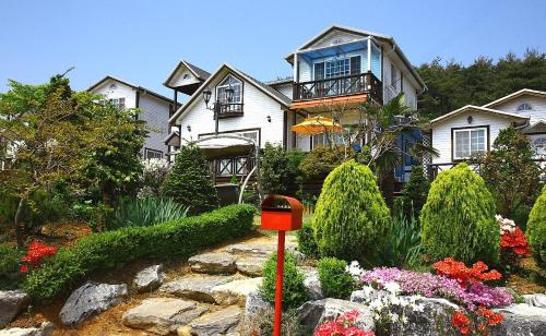 Nam Casa | Anmyeondo Dream Pension