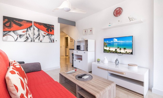 Benidorm Apartamento | Anna Apartment 4-C Levante Beach